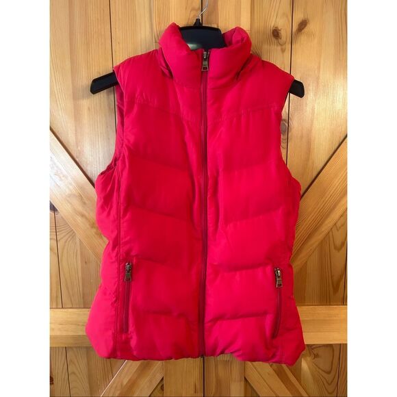 VINTAGE Banana Republic Women's Red Puffer Vest READ Size Medium (5652) - Picture 1 of 6